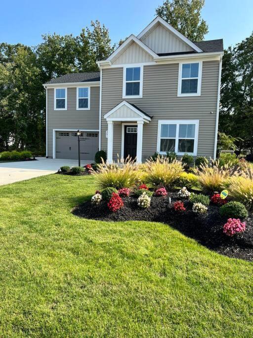 Family Friendly 4Br Home Near Ft Gregg Adams Vsu Petersburg Exterior foto